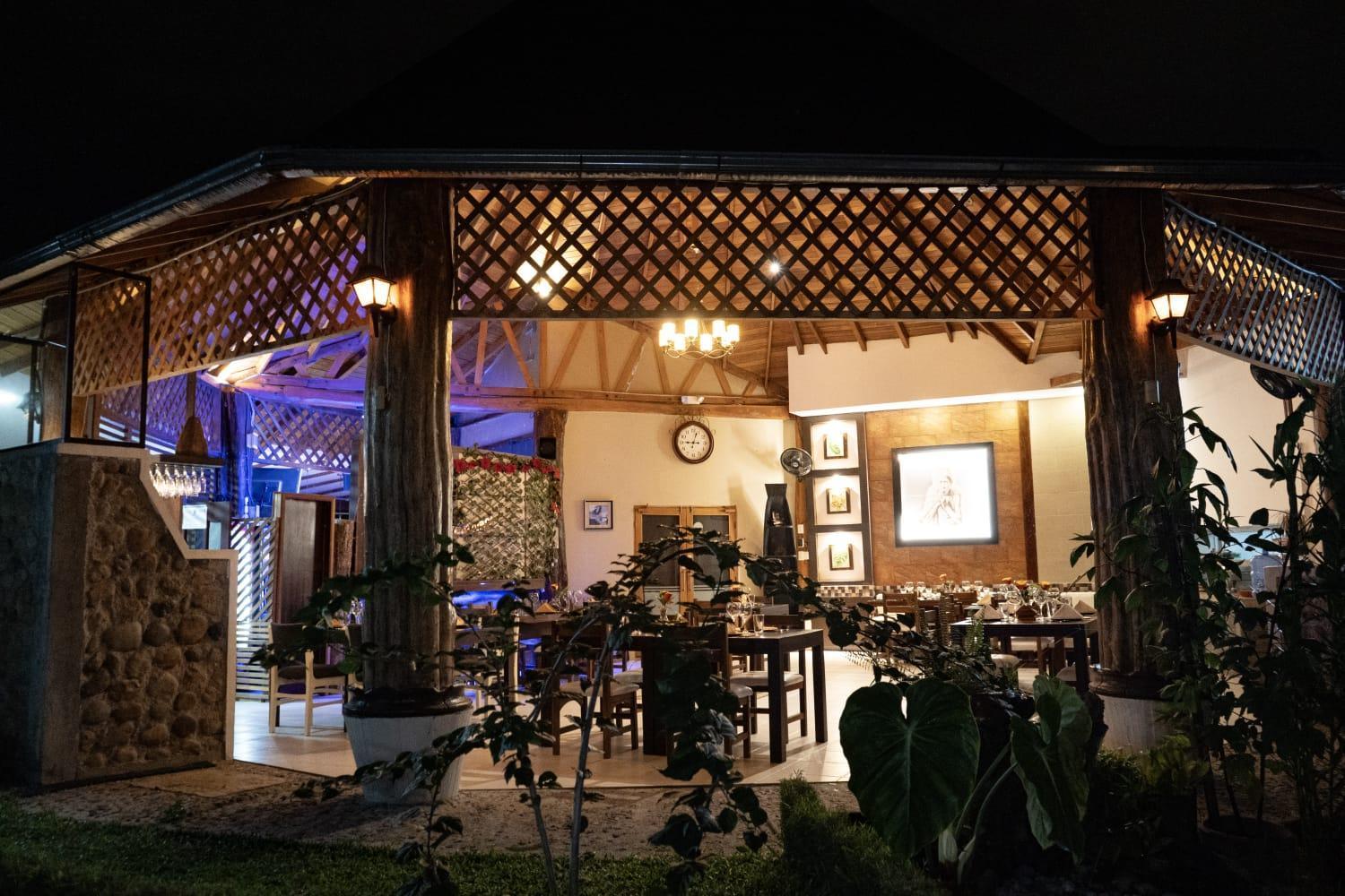 Terra Luna Lodge Tena Bagian luar foto