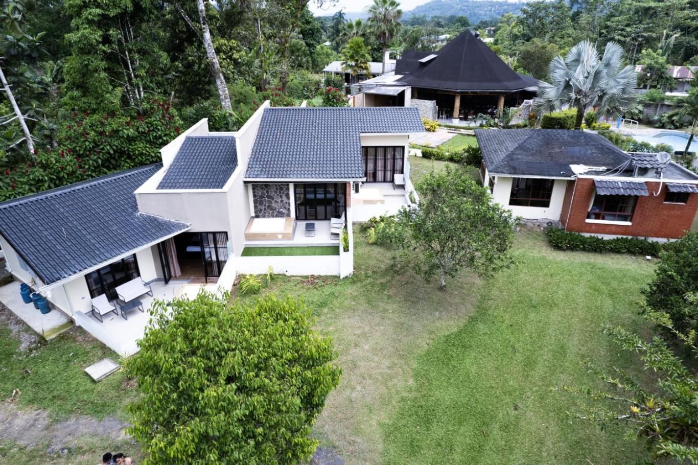 Terra Luna Lodge Tena Bagian luar foto