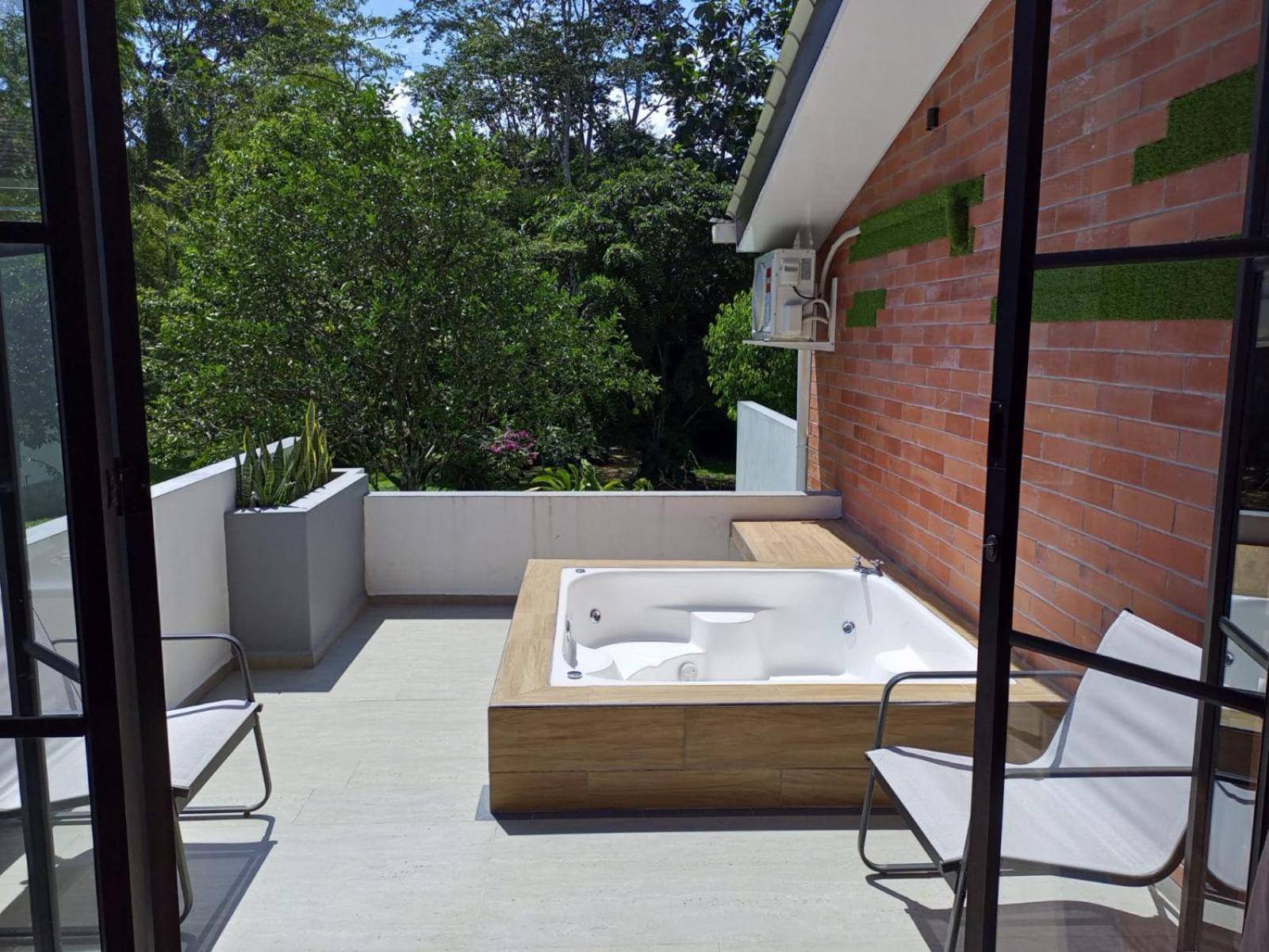 Terra Luna Lodge Tena Bagian luar foto