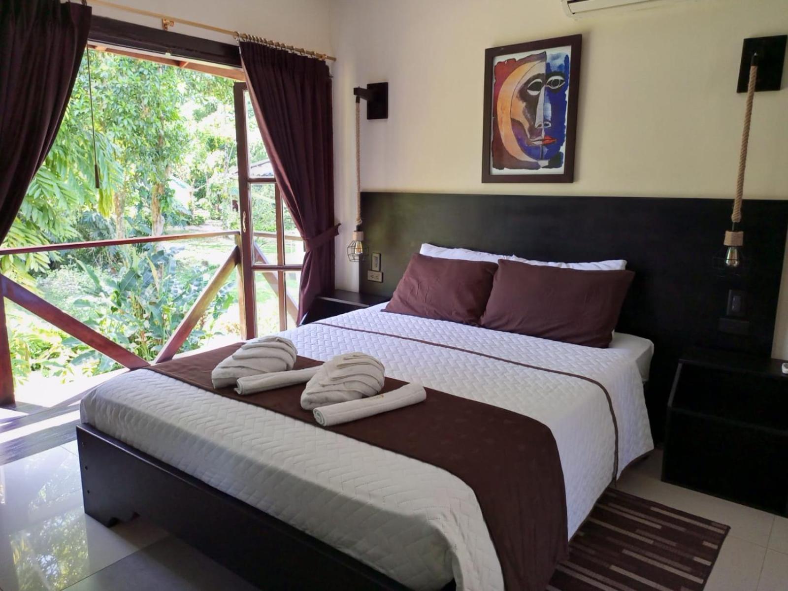 Terra Luna Lodge Tena Bagian luar foto