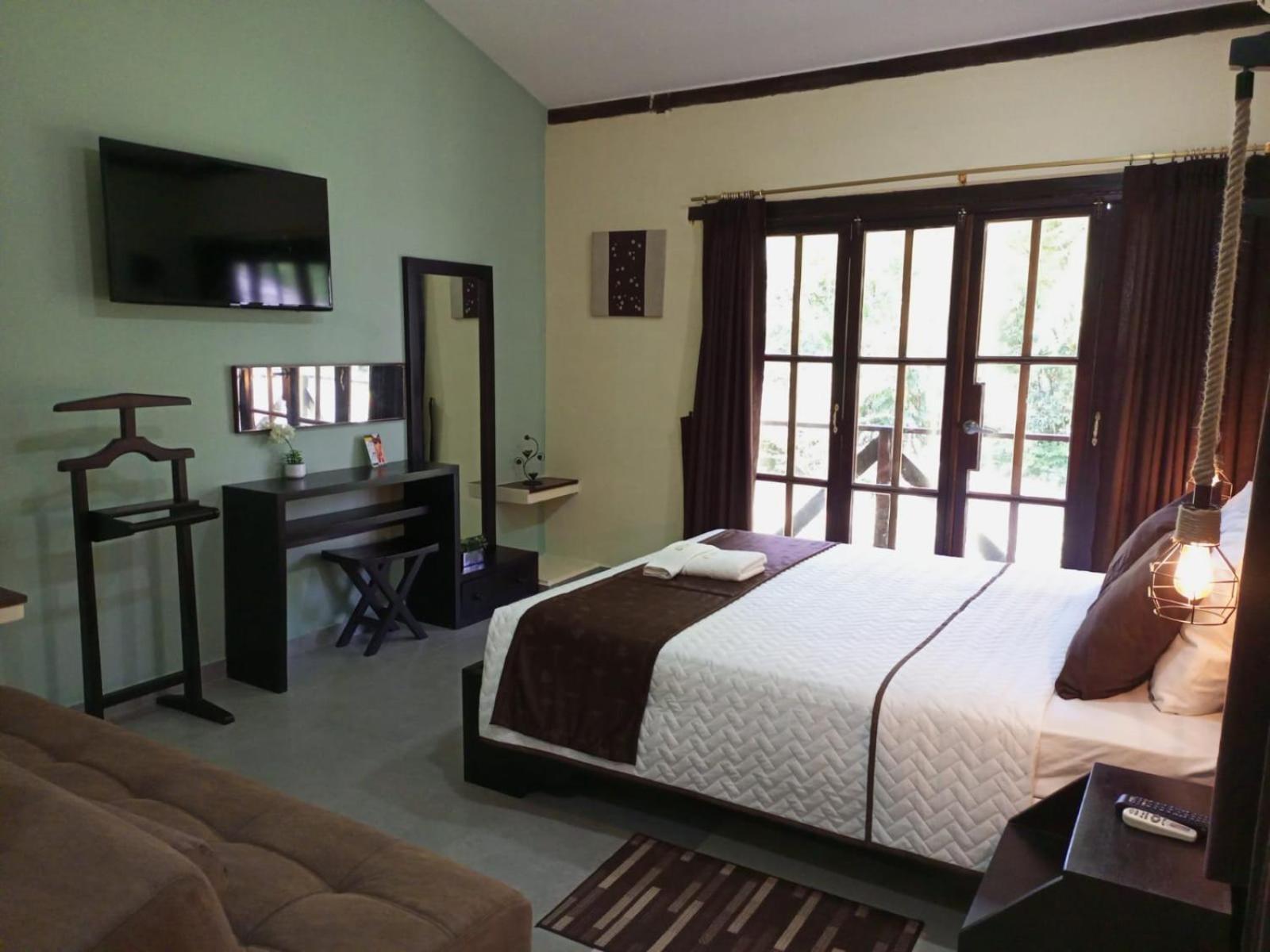 Terra Luna Lodge Tena Bagian luar foto